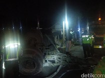 KA Commuter Line Supas Terlambat Imbas KA Blambangan Tabrak Truk