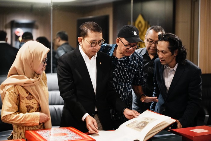 **Menbud Fadli Zon: Strategi Indonesia Siap Gemparkan Venice Biennale 2026**