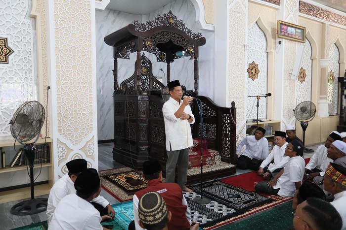 Tito Karnavian mengunjungi Kabupaten Pidie Jaya, Aceh, untuk memastikan percepatan pemulihan serta penyaluran bantuan kepada masyarakat terdampak.