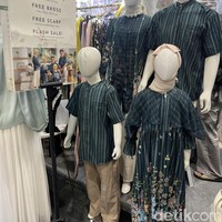 Beli Sarimbit Lebaran di Bazar Rendezvous AEON Tanjung Barat, Diskon 70%