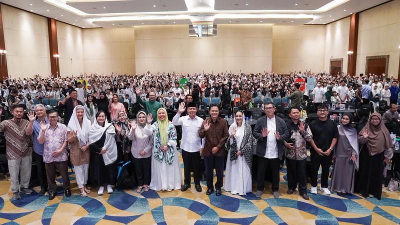 Mardiono Buka Puasa Bersama 10 Ribu Anak Yatim, Tekankan Kepedulian Sosial