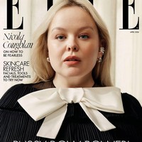 Dalam pemotretan terbaru untuk edisi April majalah ELLE UK, aktris Nicola Coughlan menanggapi anggapan publik yang menyebut dirinya bertubuh plus size saat tampil dalam adegan tanpa busana di serial Bridgerton. Ia menegaskan bahwa saat proses syuting, ukuran tubuhnya justru berada di kisaran size 8–10 atau sekitar ukuran S atau M. Foto: dok. Elle UK