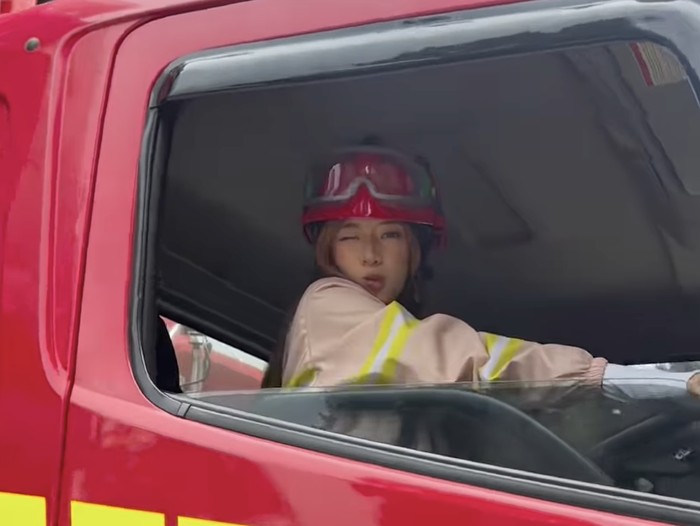 no na jadi petugas Damkasr.