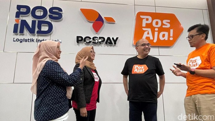 Untuk mengoptimalkan operasional dan mendorong kolaborasi industri, PT Pos Indonesia mengerahkan 1.000 robot yang terintegrasi dengan kecerdasan buatan (artificial intelligence/AI).