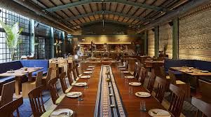 7 Tempat Makan Enak di Jakarta Pusat yang 'Bukber Friendly'