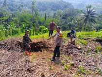 Penampakan Mahkota Pergerakan Tanah di Bantargadung Sukabumi