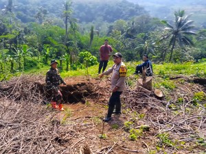 Penampakan Mahkota Pergerakan Tanah di Bantargadung Sukabumi
