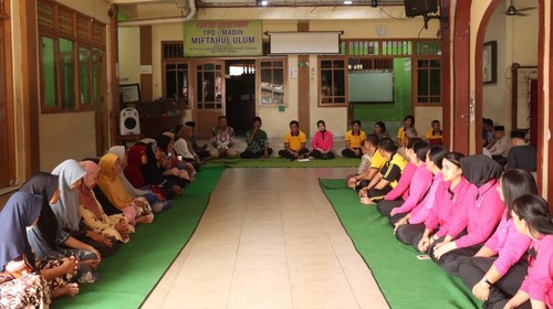 Safari Ramadan Polres Gianyar di Masjid Nurul Yaqin, Lingkungan Semebaung, Desa Bedulu, Kecamatan Blahbatuh, Jumat (6/3/2026). (Dok. Polres Gianyar)