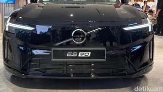 BMW, Mercy, Audi Dkk Wajib Deg-degan, Volvo ES90 Listrik Hadir di Indonesia