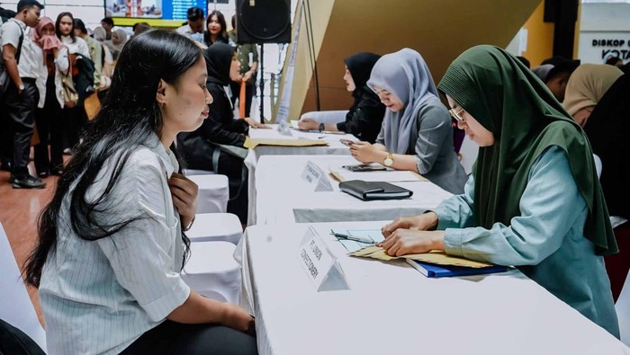 Suasana Program Rabu Walk-In Interview (RW) Pemerintah Kota (Pemkot) Medan. (dok.Pemkot Medan)