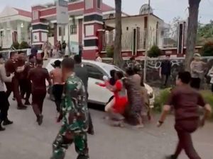 Insiden Keluarga Serang Petugas demi Bebaskan Bujang Rimbo