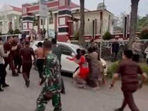 Insiden Keluarga Serang Petugas demi Bebaskan Bujang Rimbo