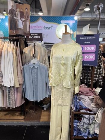 Berburu Tren Baju Lebaran Warna Butter Yellow di Bazar Rendezvous AEON Mall