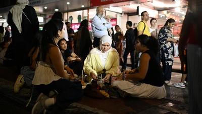 Usai Adzan Maghrib, Lakemba Sydney Ramai oleh Warga yang Berbuka Puasa