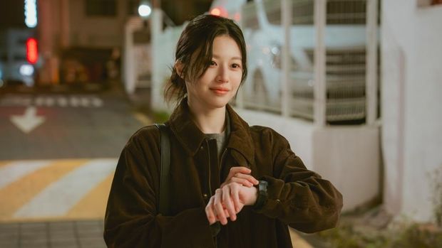 Adegan dalam drama Korea terbaru JTBC 2026 We Are All Trying Here.