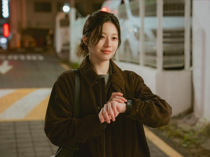 Adegan dalam drama Korea terbaru JTBC 2026 We Are All Trying Here.