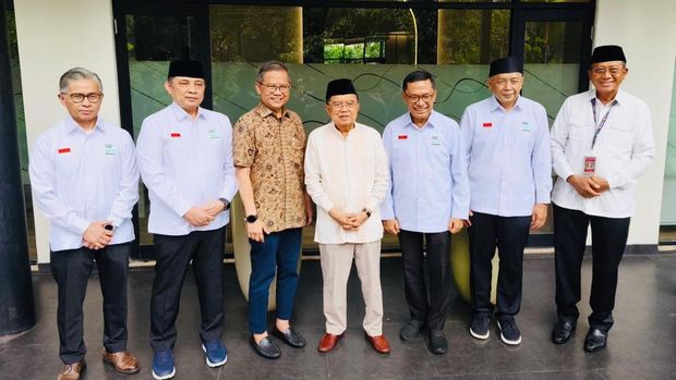 Dewan Masjid Indonesia terima wakah mushaf Alquran dari Sinar Mas