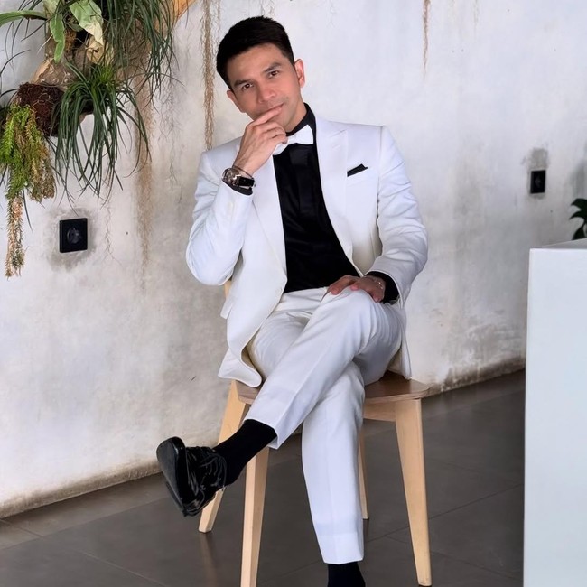 Jonathan Frizzy Menyesal Cerai