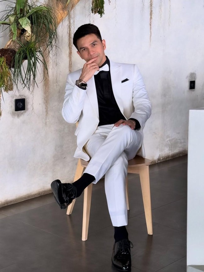 Jonathan Frizzy Menyesal Cerai