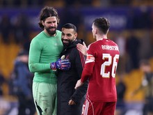 Alisson Akui Masih Rindukan Salah di Liverpool