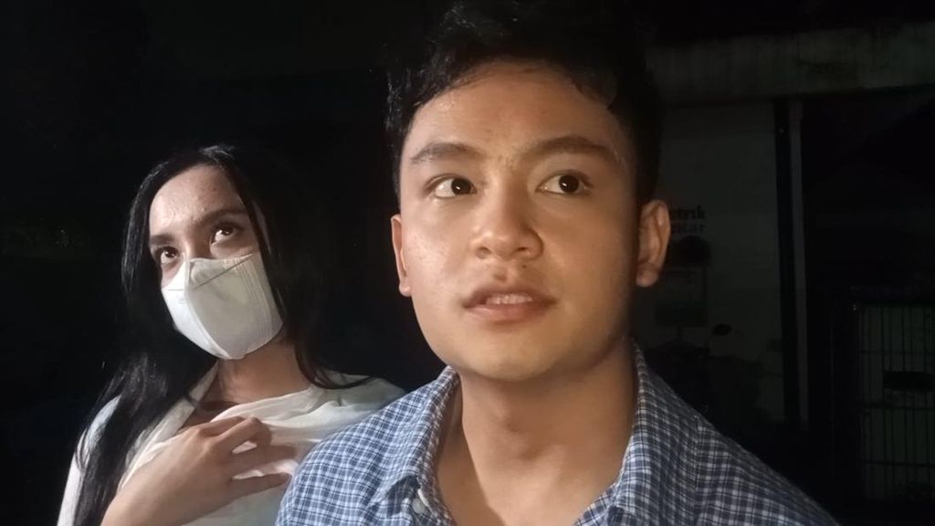 Video: Lyodra Ginting & Randy Martin Kenang Sosok Vidi Aldiano