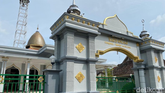 Masjid Jami Nurul Huda di Bojonegoro