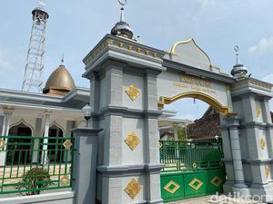 Kisah Masjid Tertua Bojonegoro, Berdiri 3 Abad di Tepi Bengawan Solo