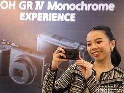 Mengenal Ricoh GR IV Monochrome, Kamera Kompak untuk Fotografi Hitam Putih