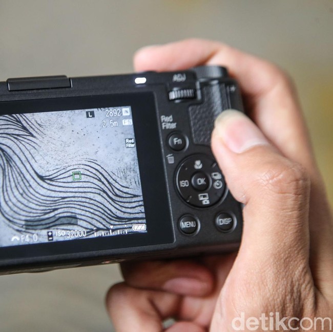 Mengenal Ricoh GR IV Monochrome, Kamera Kompak untuk Fotografi Hitam Putih