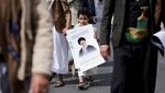 Pendukung Houthi Gelar Demo Solidaritas untuk Iran, Lebanon, dan Palestina di Sanaa