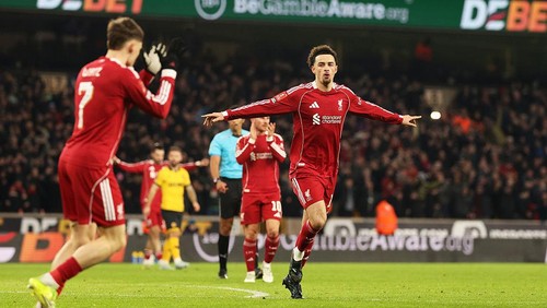 WOLVERHAMPTON, ENGLAND - MARCH 06: (THE SUN OUT, THE SUN ON SUNDAY OUT) Curtis Jones of Liverpool celebrates scoring his teams third goal during the Emirates FA Cup Fifth Round match between Wolverhampton Wanderers and Liverpool on March 06, 2026 in Wolverhampton, England. (Photo by Liverpool FC/Liverpool FC via Getty Images)