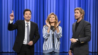 Momen Langka Eva Mendes dan Ryan Gosling Muncul Bersama, Berujung Ciuman Manis