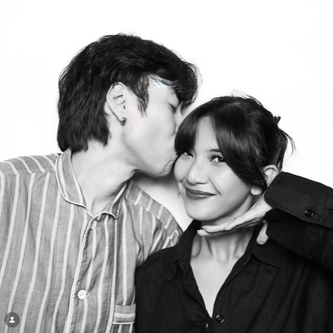 Potret Kemesraan Vidi Aldiano dan Sheila Dara yang Kini Tinggal Kenangan