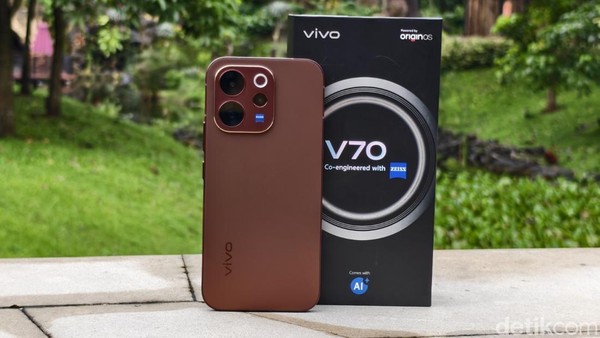 Unboxing Vivo V70 5G, Bawa Zoom 10X Rilis 9 Maret di RI