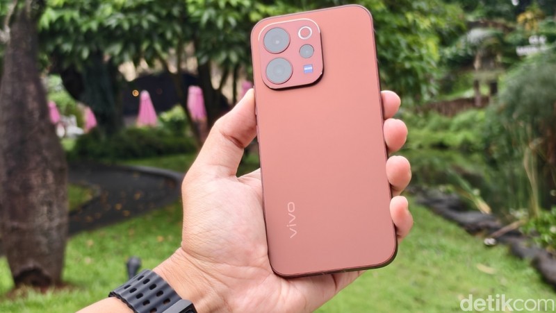 Vivo V70 5G