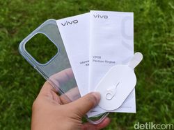 Unboxing Vivo V70 5G, Bawa Zoom 10X Rilis 9 Maret di RI