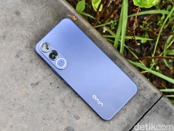 Ini Vivo V70 FE: Bawa Kamera 200 MP Baterainya 7.000 mAh