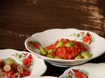 Langsung Makan Pedas Saat Buka Puasa? Ini yang Akan Terjadi pada Lambung