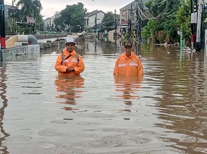 Permukiman di Tangsel Diterjang Banjir, Ratusan Warga Terdampak