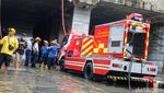 Banjir Rendam Underpass Mampang, Akses Jalan Ditutup Sementara