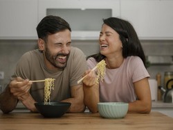 Wildflowering, Tren Pacaran Gen Z yang Bikin Hubungan Lebih Santai