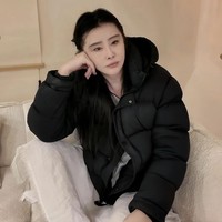 Nah bagaimana menurutmu penampilan Joey Wong saat ini?  Foto: Dok. Instagram, Weibo