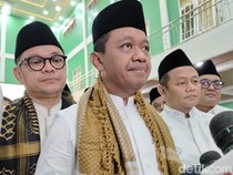 Safari Ramadan di Sukabumi, Bahlil Dorong LPDP untuk Santri