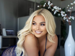 Nasib Model Playboy dari Hidup Glamour Hingga Jadi Gelandangan