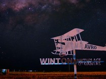 Video Winton, Kota di Australia yang Sengaja Dibuat Gelap