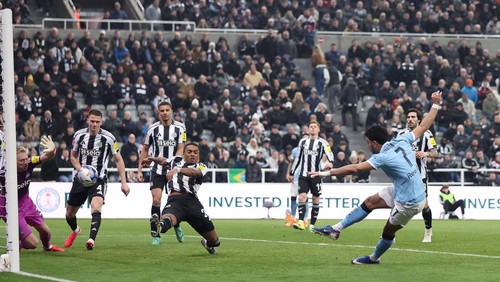 NEWCASTLE UPON TYNE, ENGLAND - MARCH 07: Omar Marmoush of Manchester City scores his teams second goal during the Emirates FA Cup Fifth Round match between Newcastle United and Manchester City at St. James Park on March 07, 2026 in Newcastle upon Tyne, England. (Photo by George Wood/Getty Images)