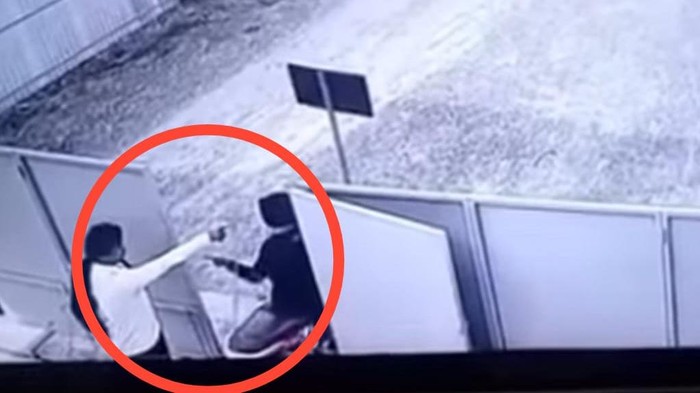 Karyawati RA tewas ditikam sekuriti NYT di Pakang Beach, Sulteng. Pelaku ditangkap setelah melarikan diri.