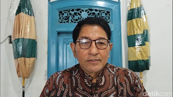 Pengageng Parentah PB XIV Purbaya, KGPH Panembahan Dipokusumo ditemui di Keraton Solo, Minggu (8/3/2026)