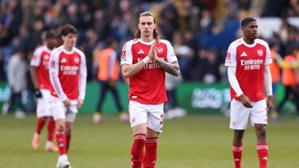 Arsenal Jaga Mimpi Sapu Bersih Gelar