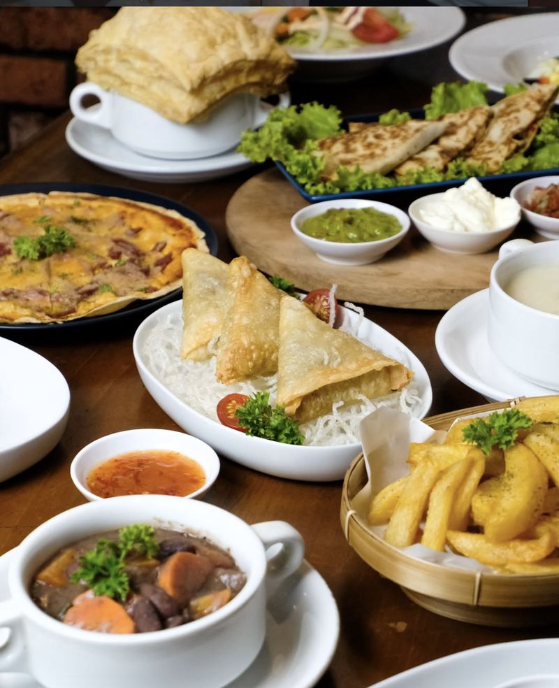 Tempat buka puasa Bekasi